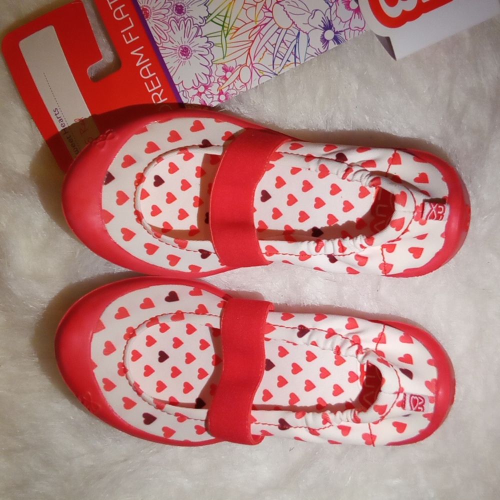 💚 Luv Dream Flats NWT